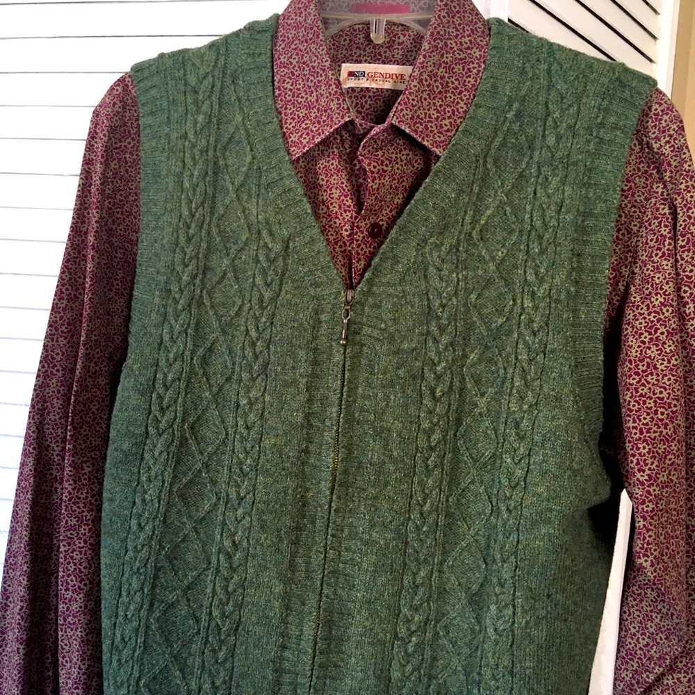 Vintage Mac & Jac Women’s Cabled Wool Sweater Vest